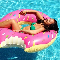 PVC Inflatable Water Doughnut Floating Row New Children's Water Doughnut Floating Boat Donut pool swimming ring inflatable