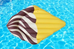 New inflatable ice cream floating row adult water toy buoy mounts PVC inflatable floating row ice cream wholesale