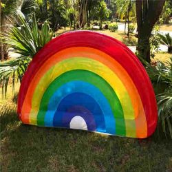 Factory make giant gift with inflatable Rainbow Float for Children Swim