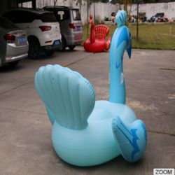 Beautiful float Giant inflatable Blue Color Peacock Float for Adult swim